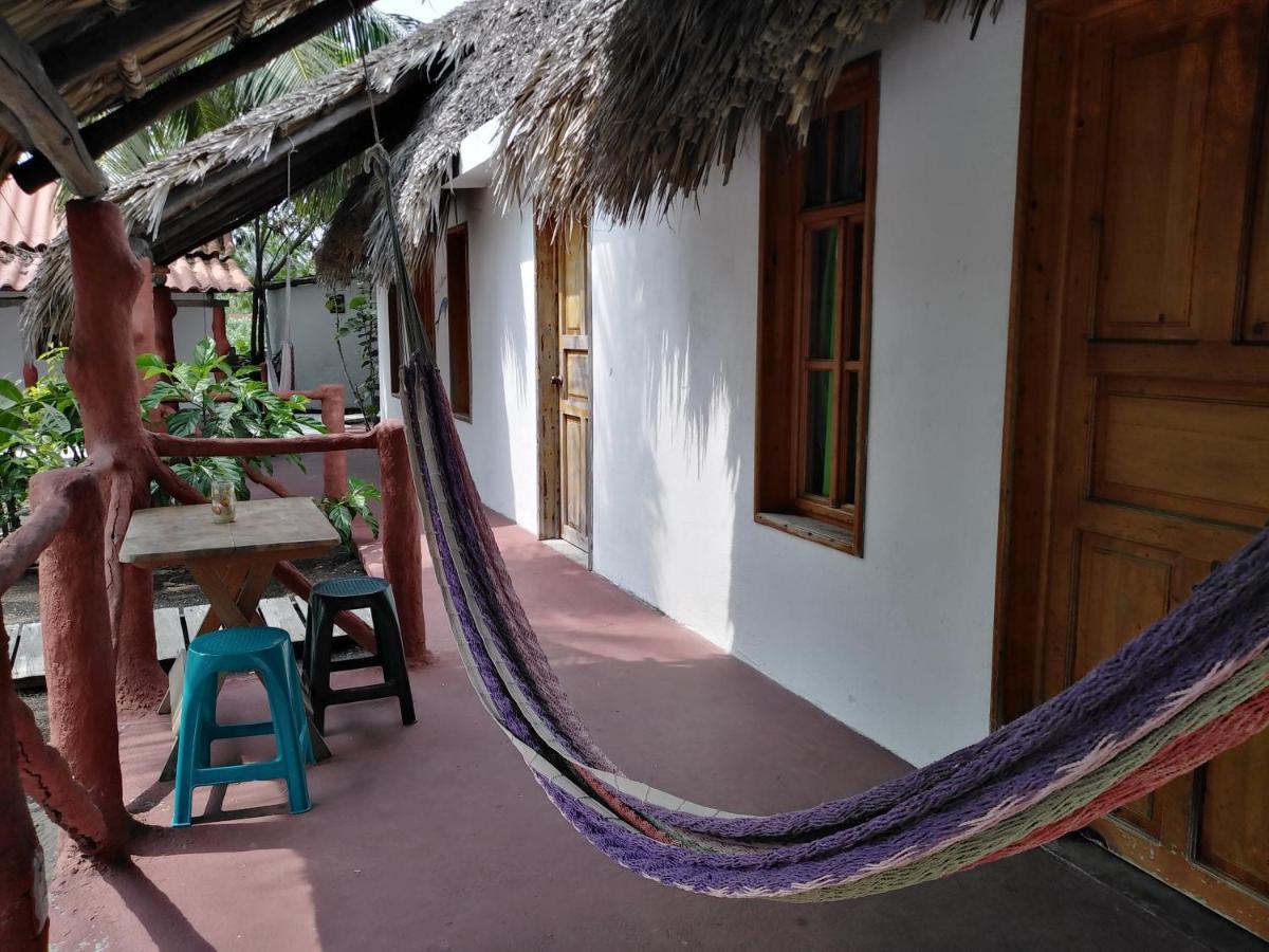 Bungalows Familiares Monterrico Kültér fotó