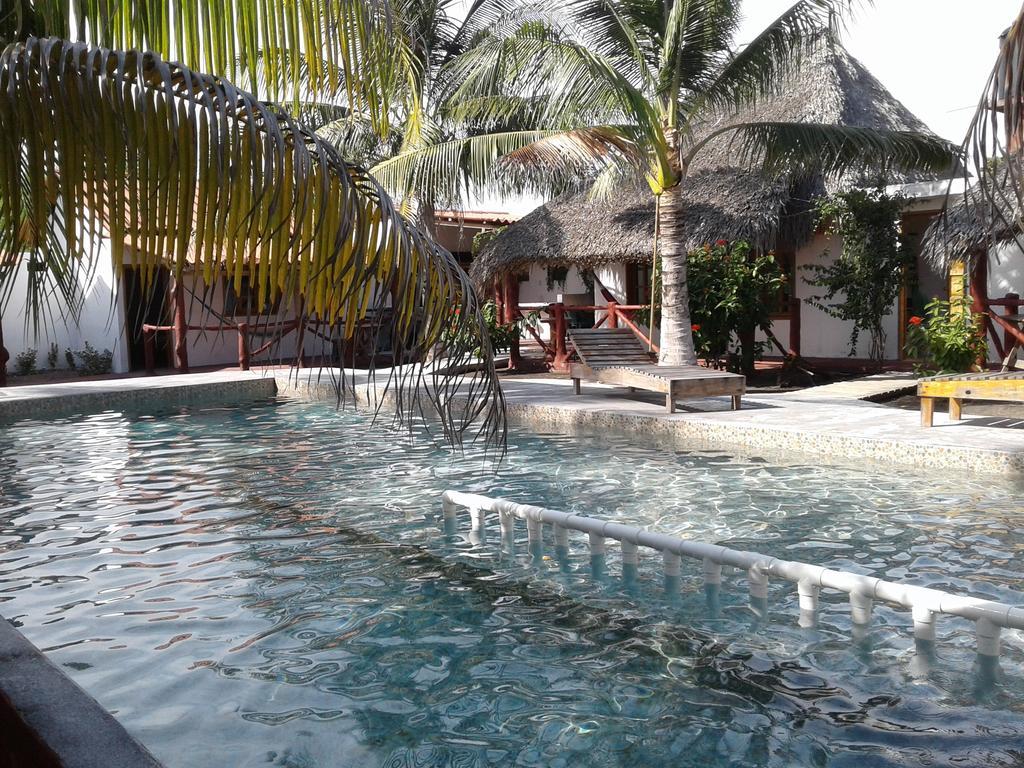 Bungalows Familiares Monterrico Kültér fotó