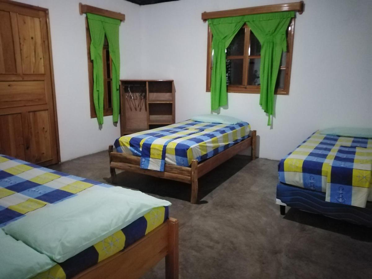 Bungalows Familiares Monterrico Kültér fotó